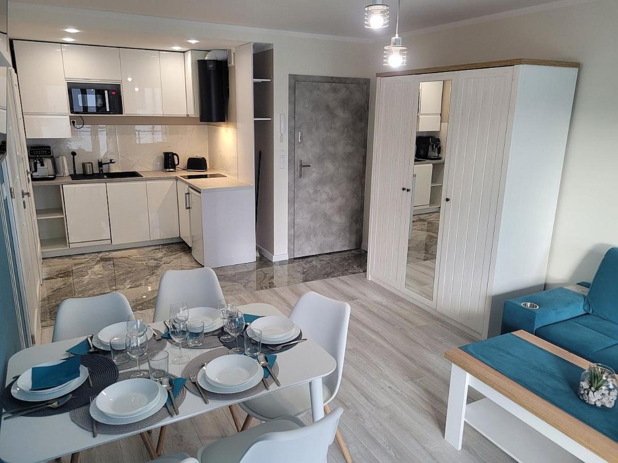 Pobierowo Baltic Apartament Turkusowy Esterno foto