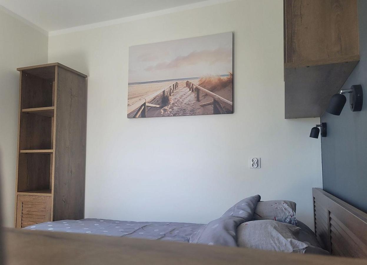 Pobierowo Baltic Apartament Turkusowy Esterno foto
